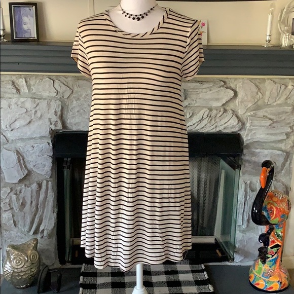 T Shirt Dress - Picture 2 of 4